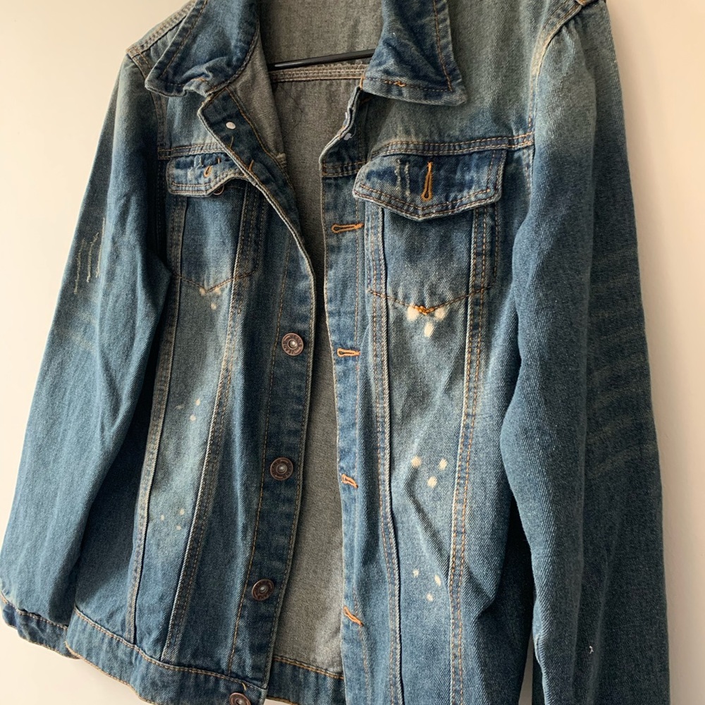 🧵 Vintage Denim Jacket - Picture 2 of 5